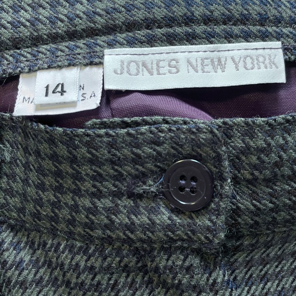 Jones New York Houndstooth Pencil Skirt - Picture 4 of 4